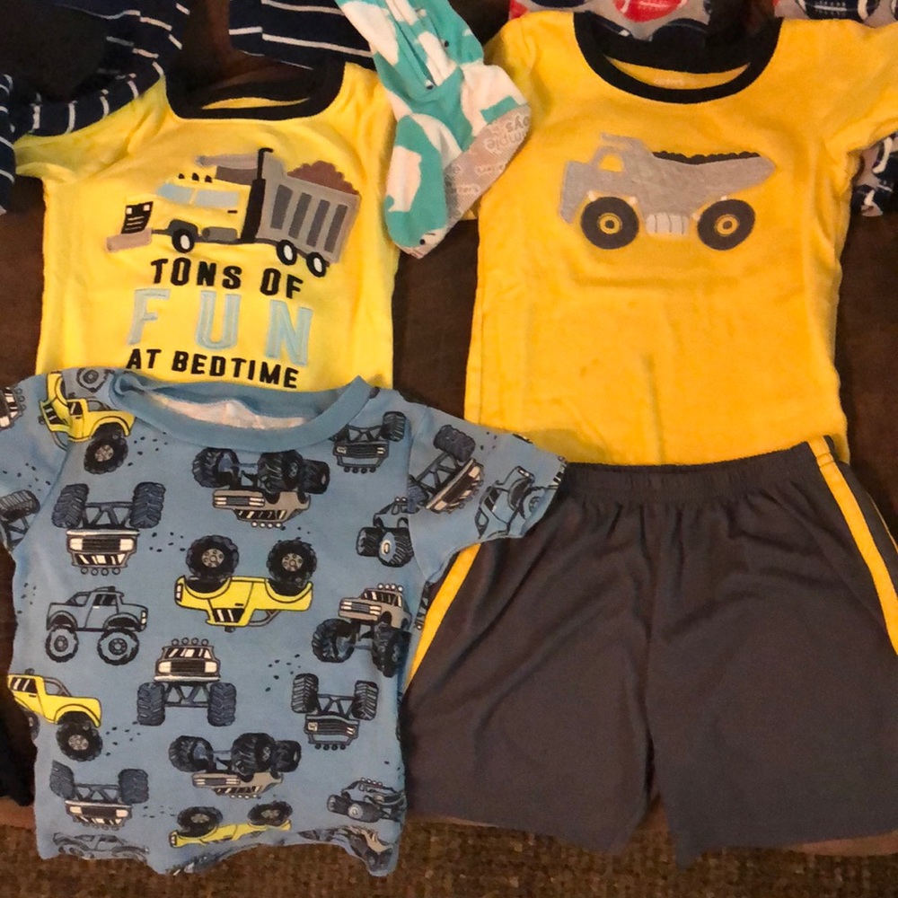 Pajama bundle - Picture 4 of 5